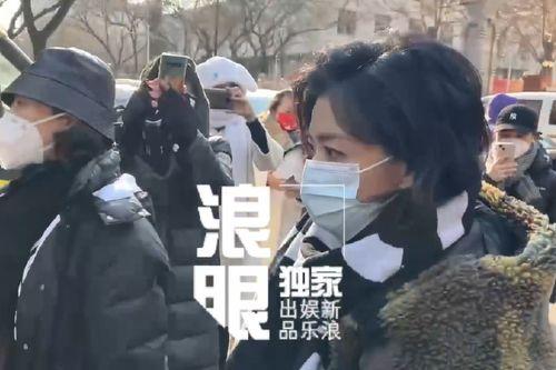 吃瓜八卦娱乐直播在线观看,吃瓜八卦，直播带你畅游娱乐世界